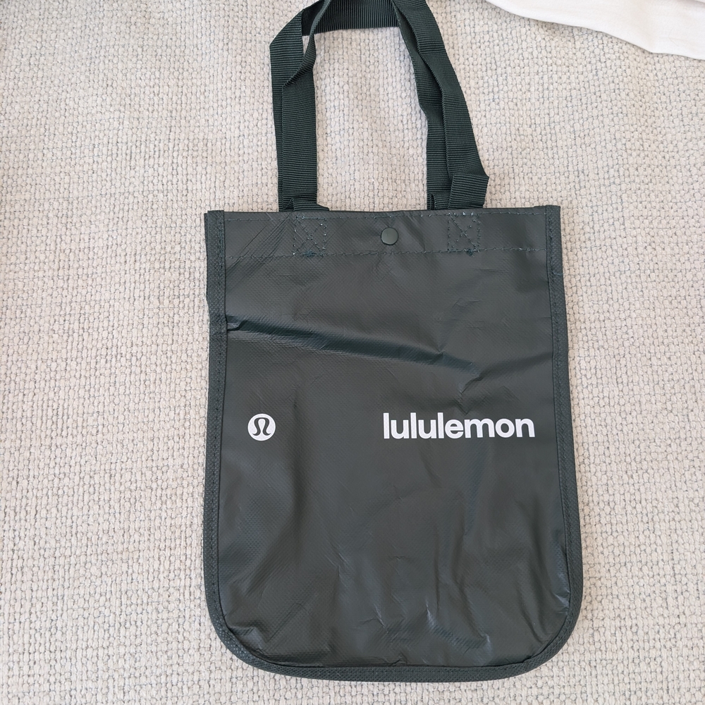 Lululemon Reusable Shopping Bags Set - FULL SET - Picture 6 of 6